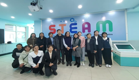 “夯实素质基础 提升专业能力”解放大学区学科教师培训