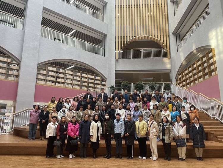 引领示范促成长 沉淀吸纳再出发 ——2023年绿园区中小学骨干教师高级研修班